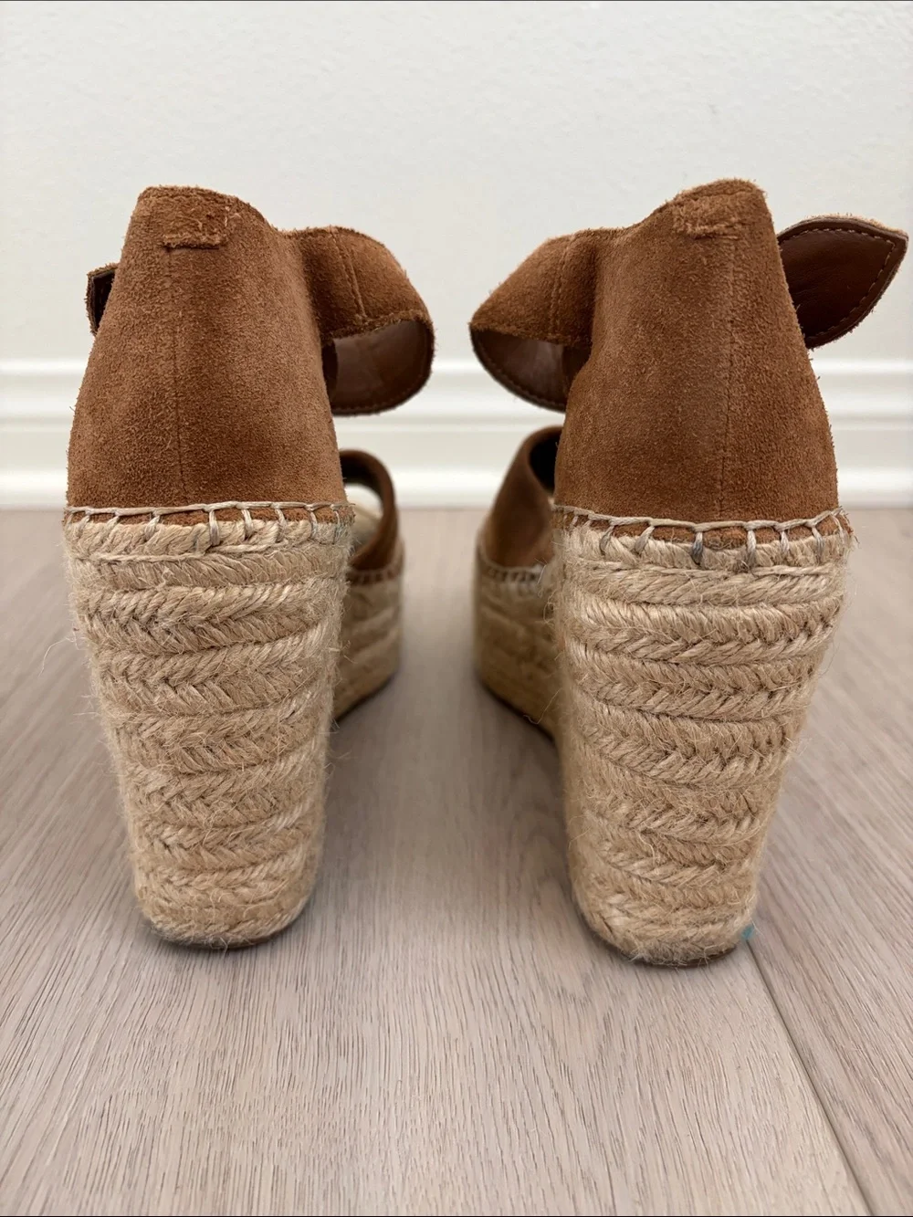 Marc Fisher stylish brown